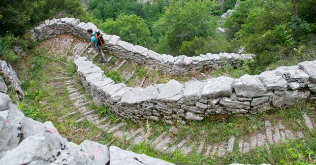 visit Amanitis Guesthouse in Zαgori - Western Zagori - museum